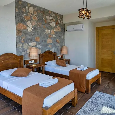 2 Bedroom Private Located In Oludeniz Faralya
