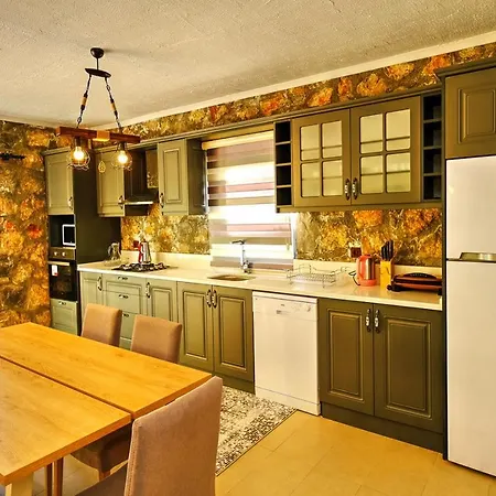 2 Bedroom Private Located In Oludeniz